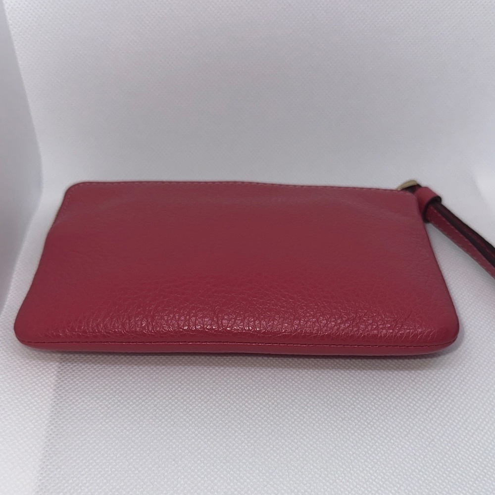 COACH PEBBLE-LEATHER SIGNATURE HORSE
& CARRIAGE EMBOSSED WRISTLET BELLA~ROSAE - Picture 4 of 5